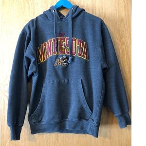 ‼️LAST CHANCE SALE‼️VARSITY BRAND Men's Minnesota Gophers Hooded Sweatshirt Gray